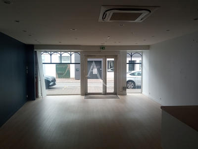 Local commercial - 80 m²