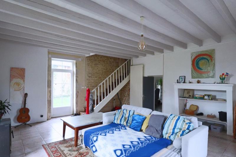 Maison - 294 m² - 10 pièces