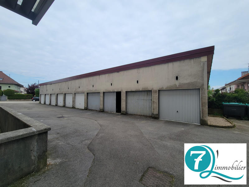 Appartement - 85 m² - 5 pièces