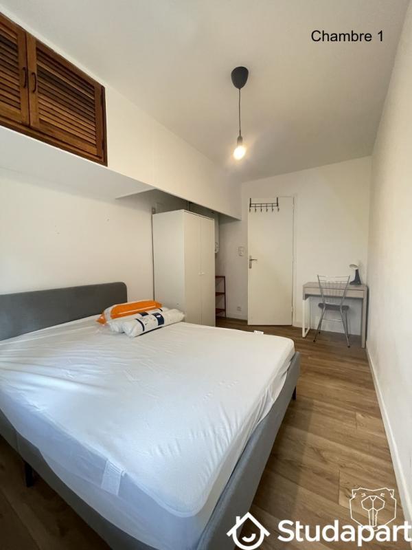 Chambre - 11 m² - 1 pièce