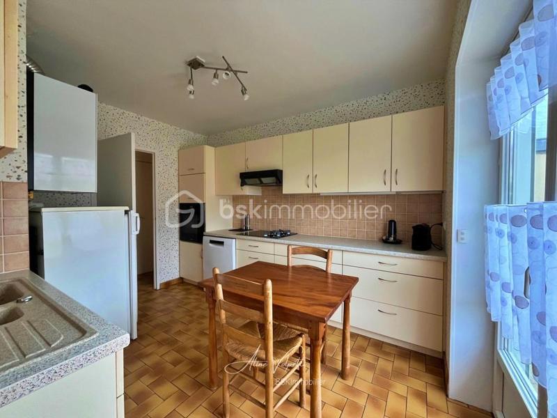 Maison - 104 m² - 5 pièces