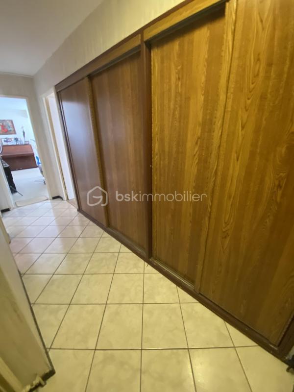 Appartement - 67 m² - 5 pièces