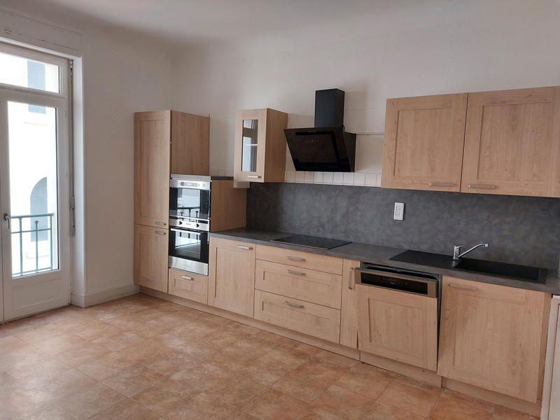 Appartement - 140 m² - 4 pièces