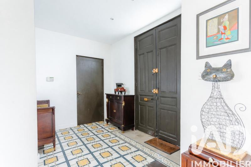 Maison de maîtres - 305 m² - 9 pièces