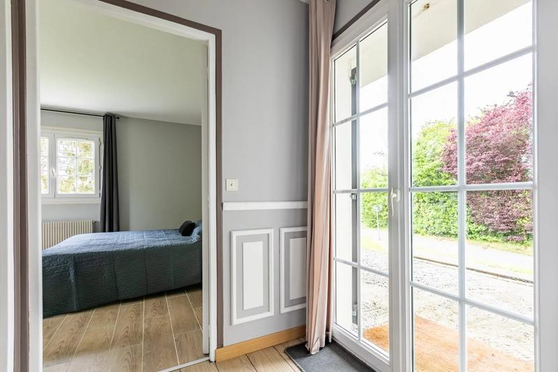 Maison - 258 m² - 8 pièces