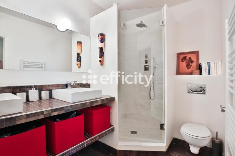 Appartement - 130 m² - 4 pièces