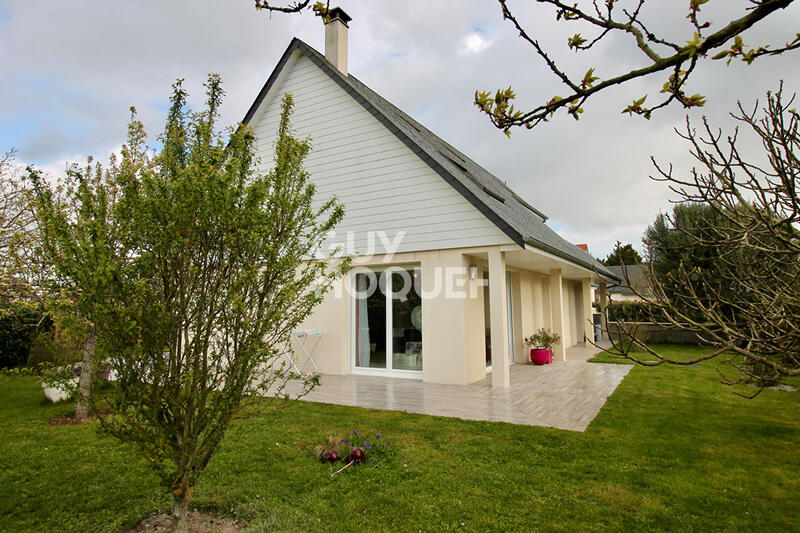 Maison - 160 m² - 7 pièces