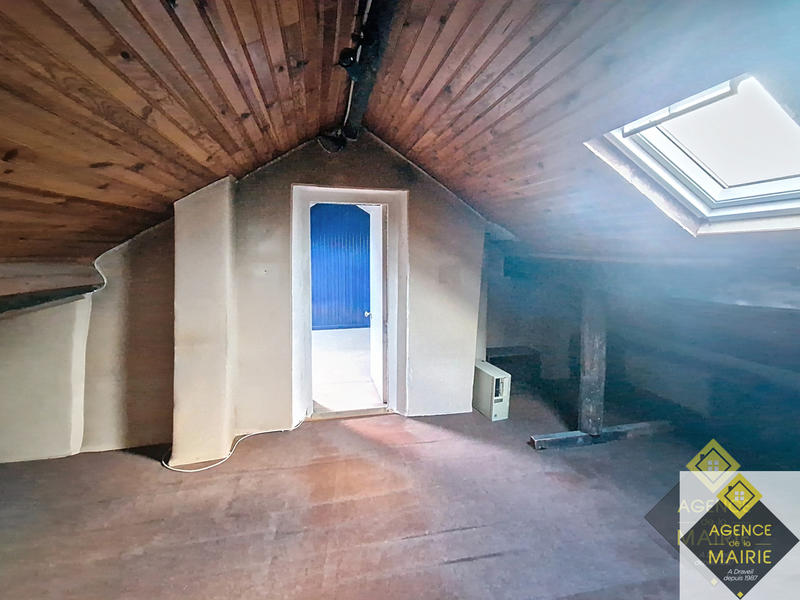 Maison - 86 m² - 5 pièces