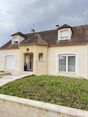 Maison - 155 m² - 6 pièces