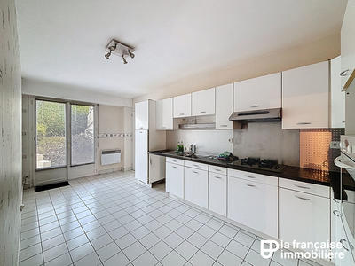 Appartement - 112 m² - 5 pièces