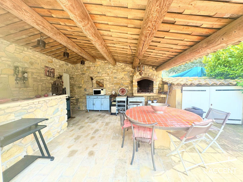 Maison - 143 m² - 4 pièces