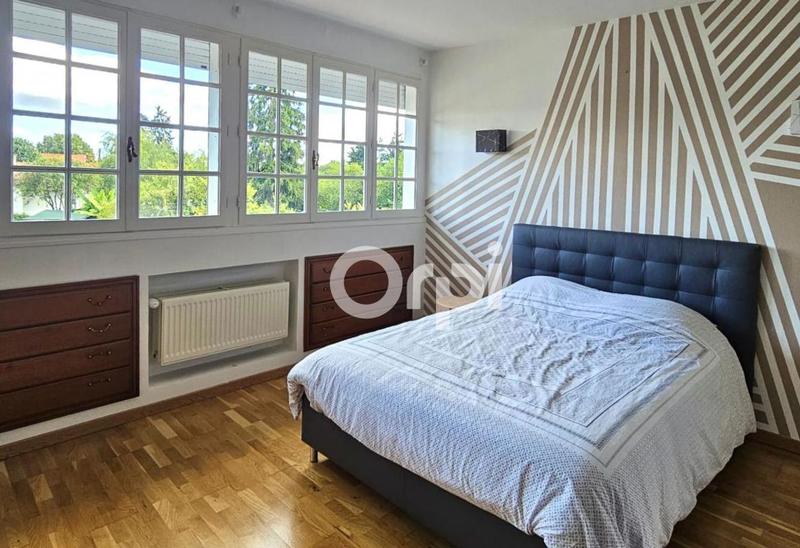 Maison - 170 m² - 7 pièces