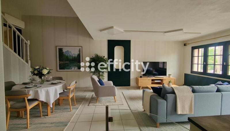 Maison - 150 m² - 5 pièces