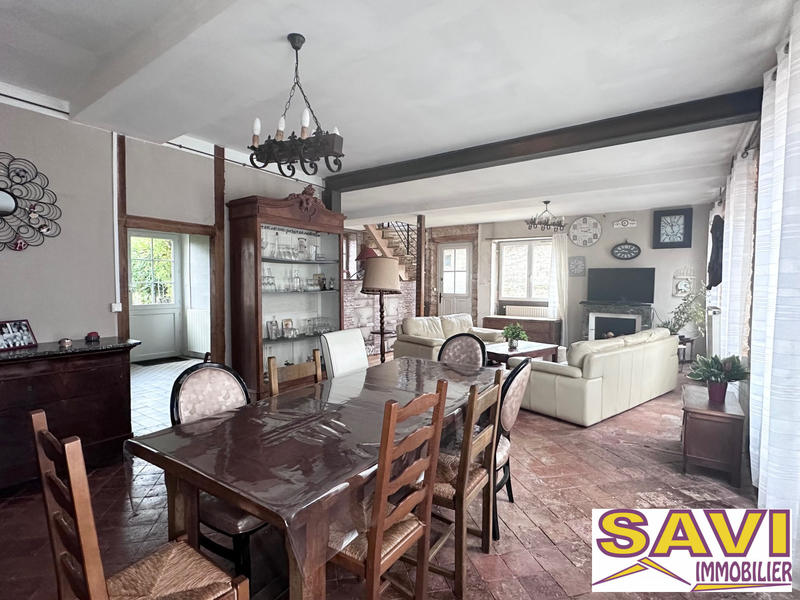 Maison ancienne - 213 m² - 6 pièces