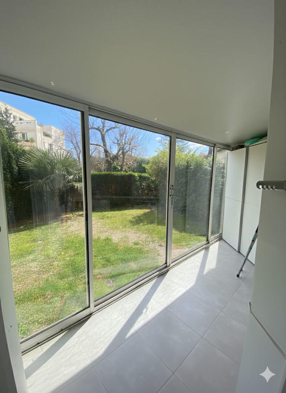 Appartement - 105 m² - 3 pièces