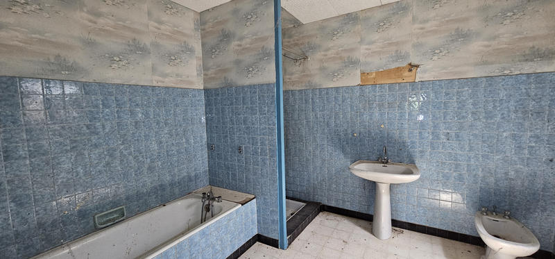 Propriété - 211 m² - 8 pièces