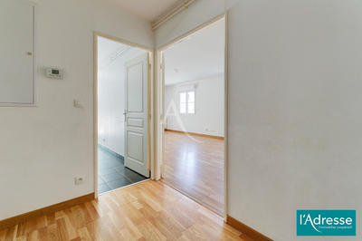 Appartement - 88 m² - 5 pièces