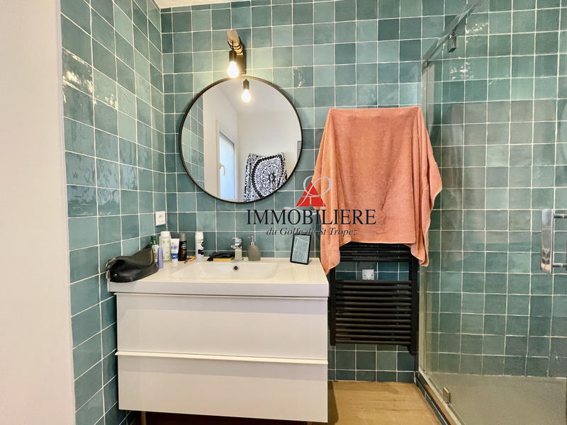 Appartement - 80 m² - 3 pièces