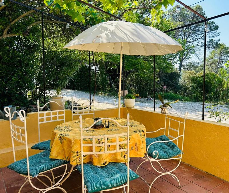 Maison - 195 m² - 8 pièces