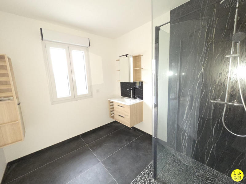 Maison - 143 m² - 5 pièces