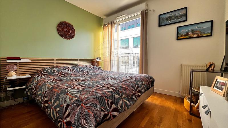 Appartement - 80 m² - 4 pièces