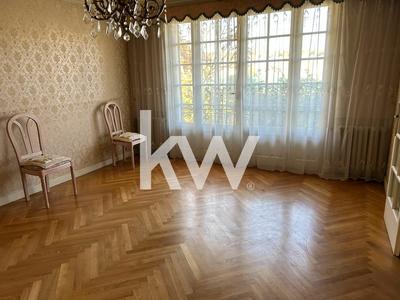 Maison de ville - 138 m² - 8 pièces