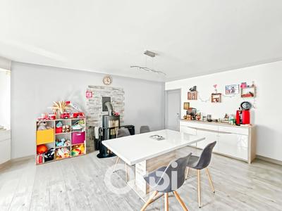 Maison - 108 m² - 4 pièces