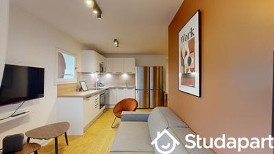 Chambre - 10 m² - 1 pièce