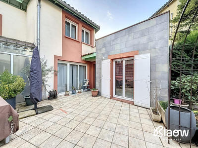 Maison - 99 m² - 3 pièces