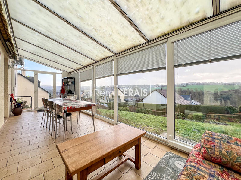 Maison - 96 m² - 4 pièces