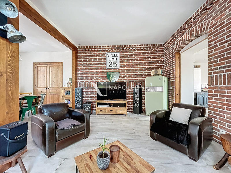 Maison - 162 m² - 6 pièces