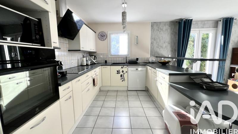 Maison - 96 m² - 4 pièces