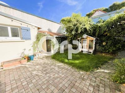 Maison - 86 m² - 5 pièces