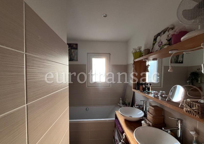 Maison - 117 m² - 4 pièces