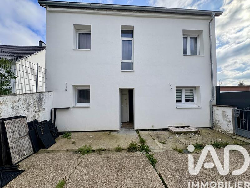 Maison - 122 m² - 4 pièces