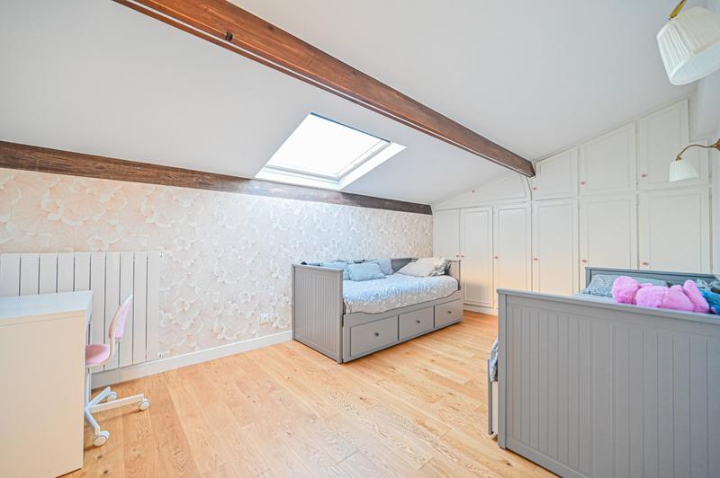 Maison contemporaine - 199 m² - 6 pièces