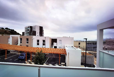 Parking / Garage - 10 m²