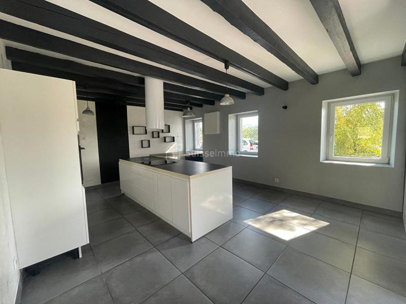 Maison - 140 m² - 6 pièces