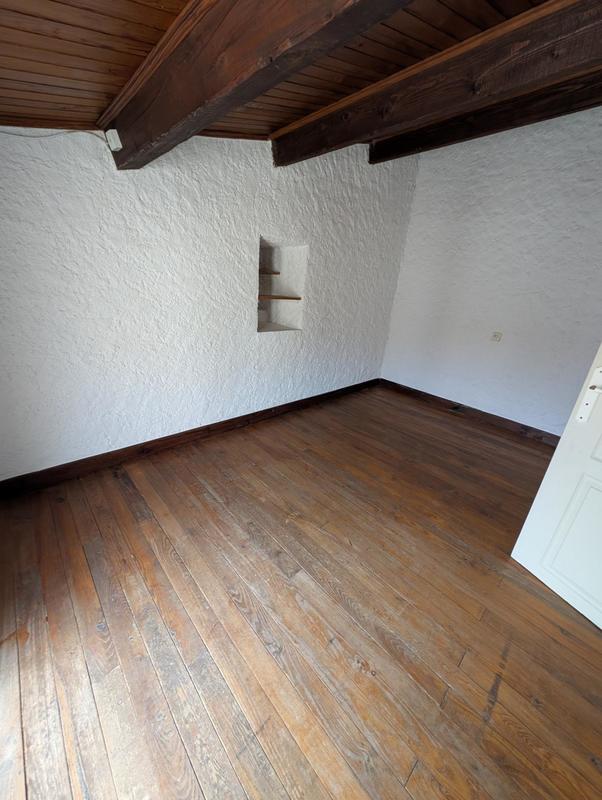 Maison - 84 m² - 4 pièces