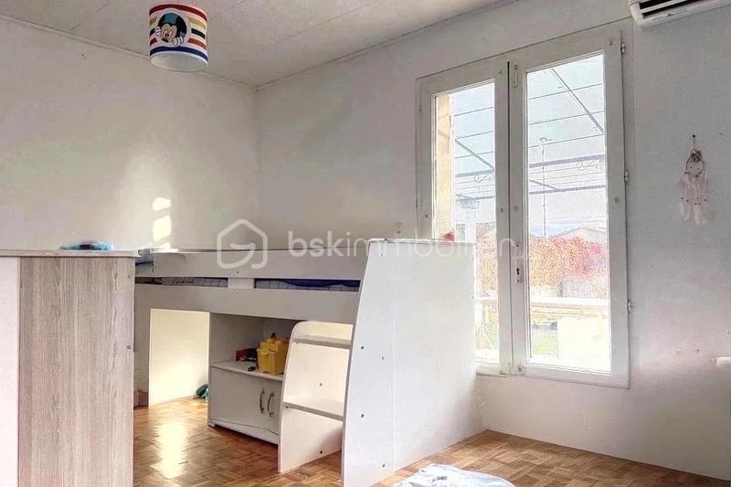 Maison traditionnelle - 155 m² - 6 pièces