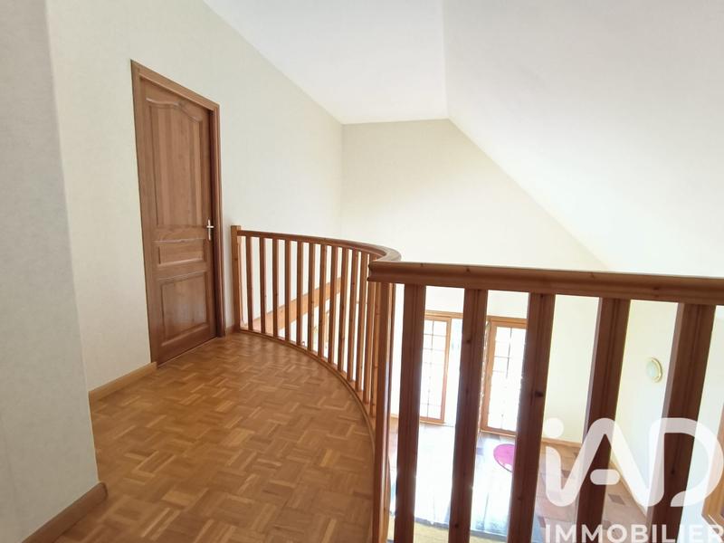 Maison - 137 m² - 6 pièces