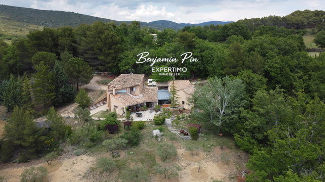 Maison - 113 m² - 3 pièces