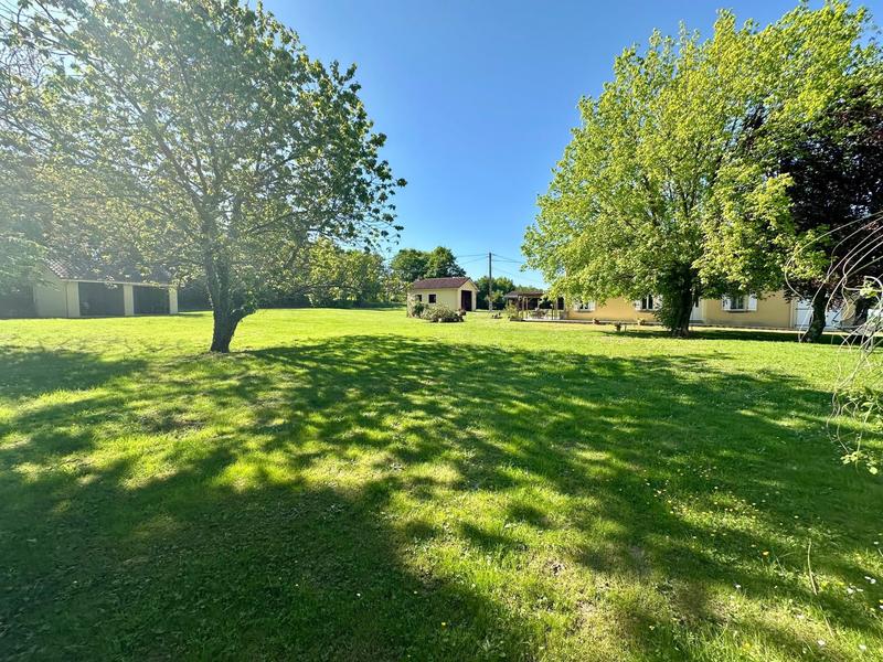 Maison - 175 m² - 7 pièces