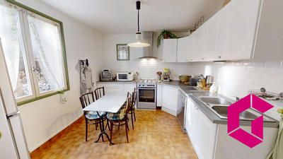 Maison - 91 m² - 4 pièces