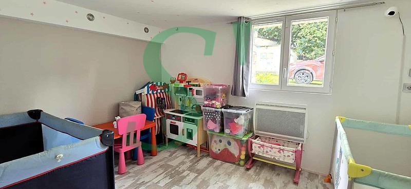 Maison - 89 m² - 5 pièces