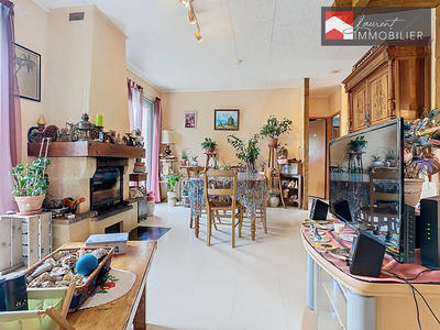 Maison - 97 m² - 5 pièces