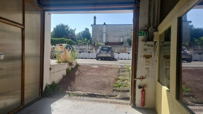 Local commercial - 210 m²