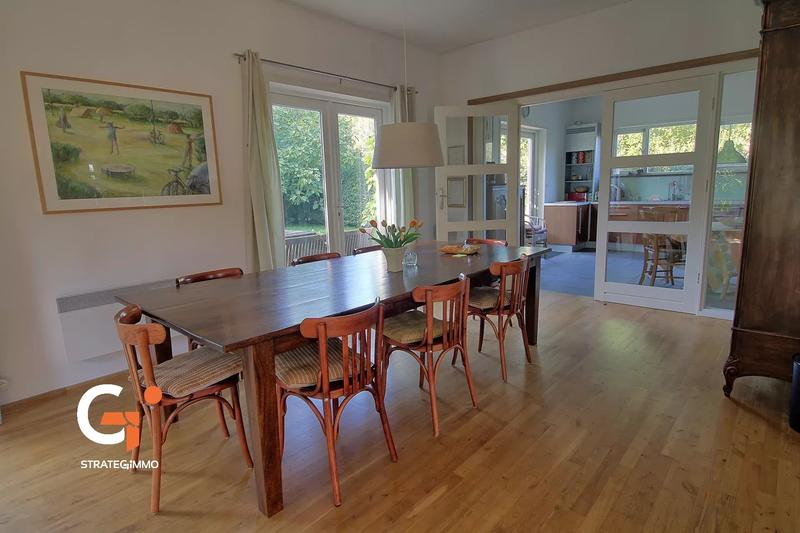 Propriété - 175 m² - 7 pièces