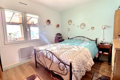 Maison - 93 m² - 7 pièces