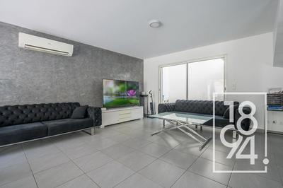 Villa - 107 m² - 5 pièces